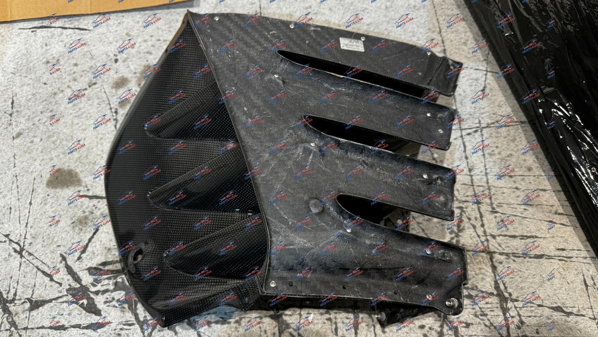 Ferrari 812 Competizione RH LH Rear air intake Carbon OEM part number: 821774 821772 - Carbon fiber air intake