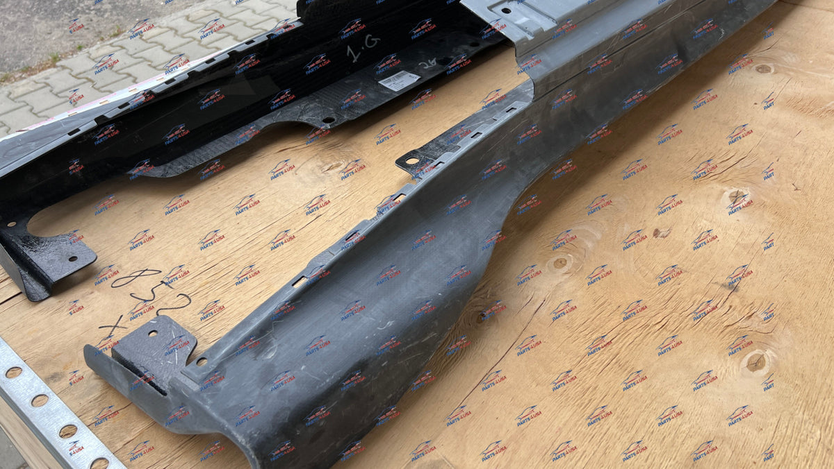 Ferrari 812 Competizione Side Skirt L + R Oem Part Number: 985798405