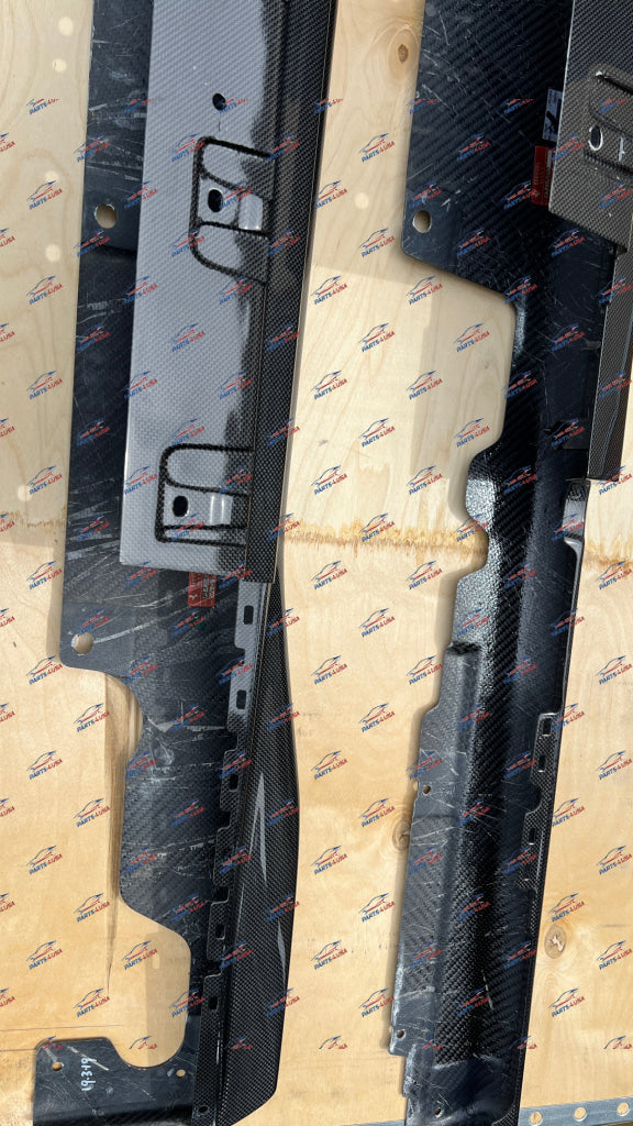 Ferrari 812 Superfast Gts Side Skirt Cover Outter Sill Carbon Oem Part Number: 89130300 Carbon Fiber