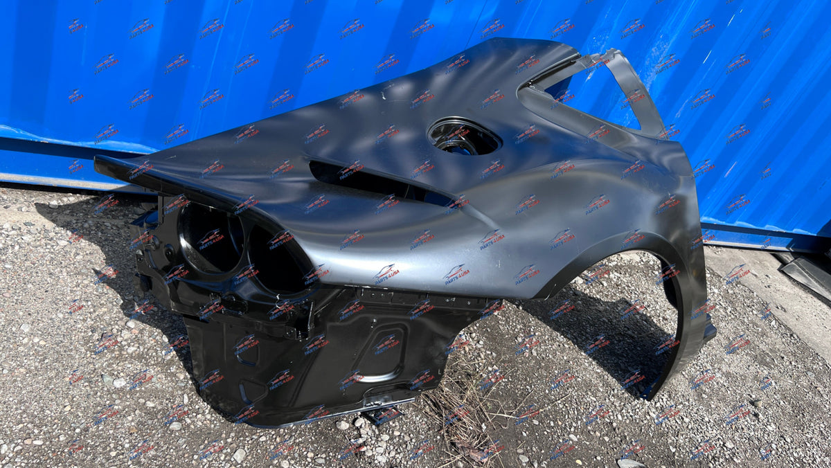 Ferrari 812 Superfast Quarter Panel Right Side Part Number: 985967447
