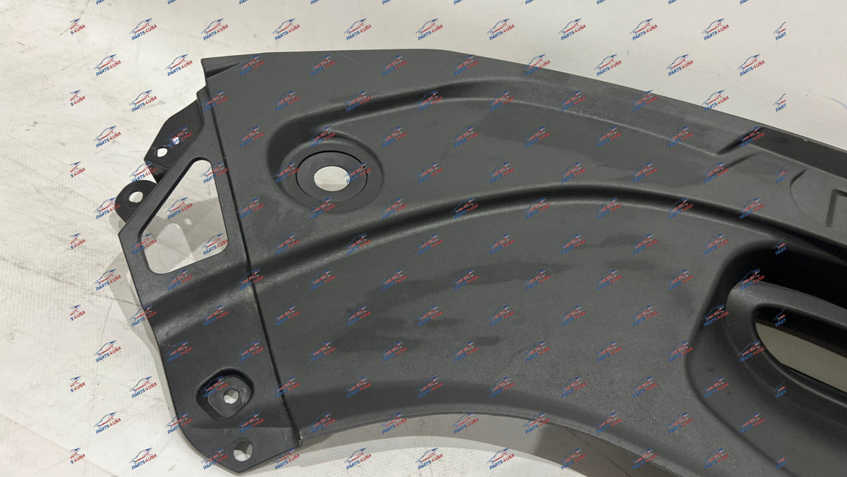 Ferrari F8 Tributo Compl Center Cosmetic Cover Part Number: 866627