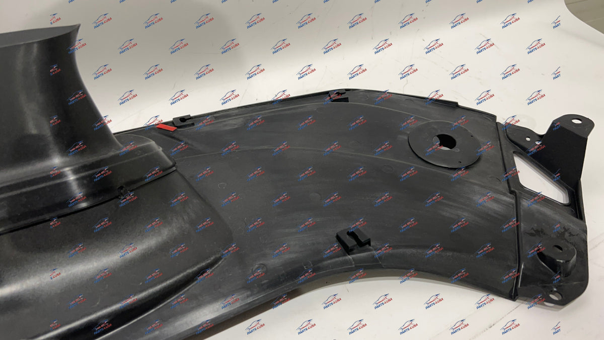 Ferrari F8 Tributo Compl Center Cosmetic Cover Part Number: 866627