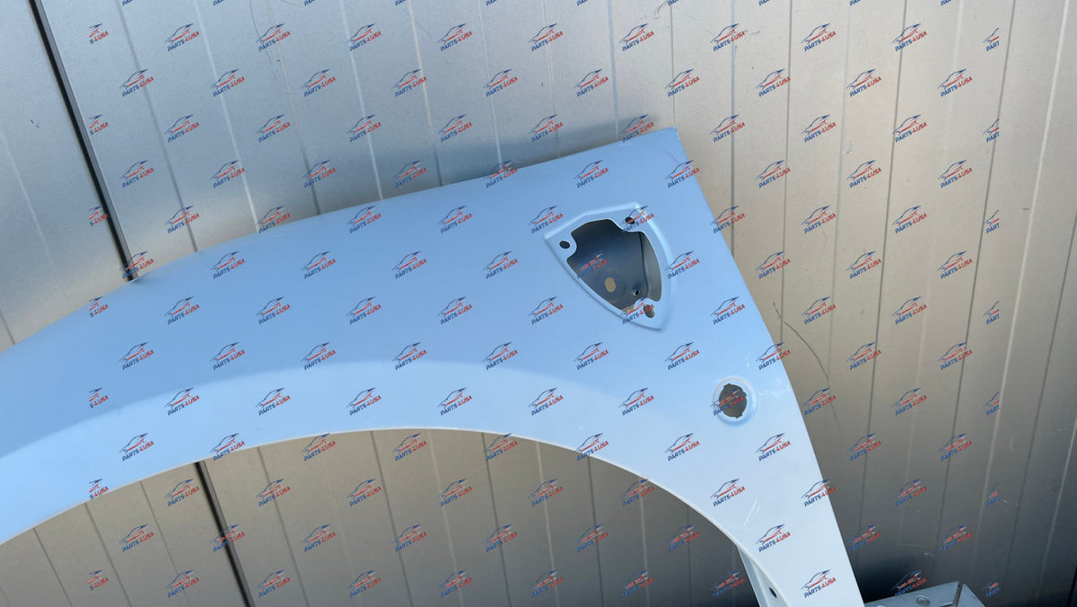 Ferrari F8 Tributo / Spider Front Fender Left Part Number: 985852648