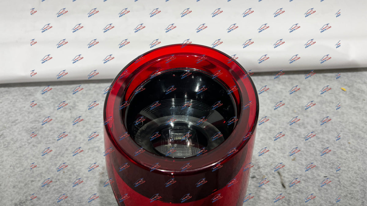 Ferrari F8 Tributo / Spider Inner Tail Light Lh Oem Part Number: 322258