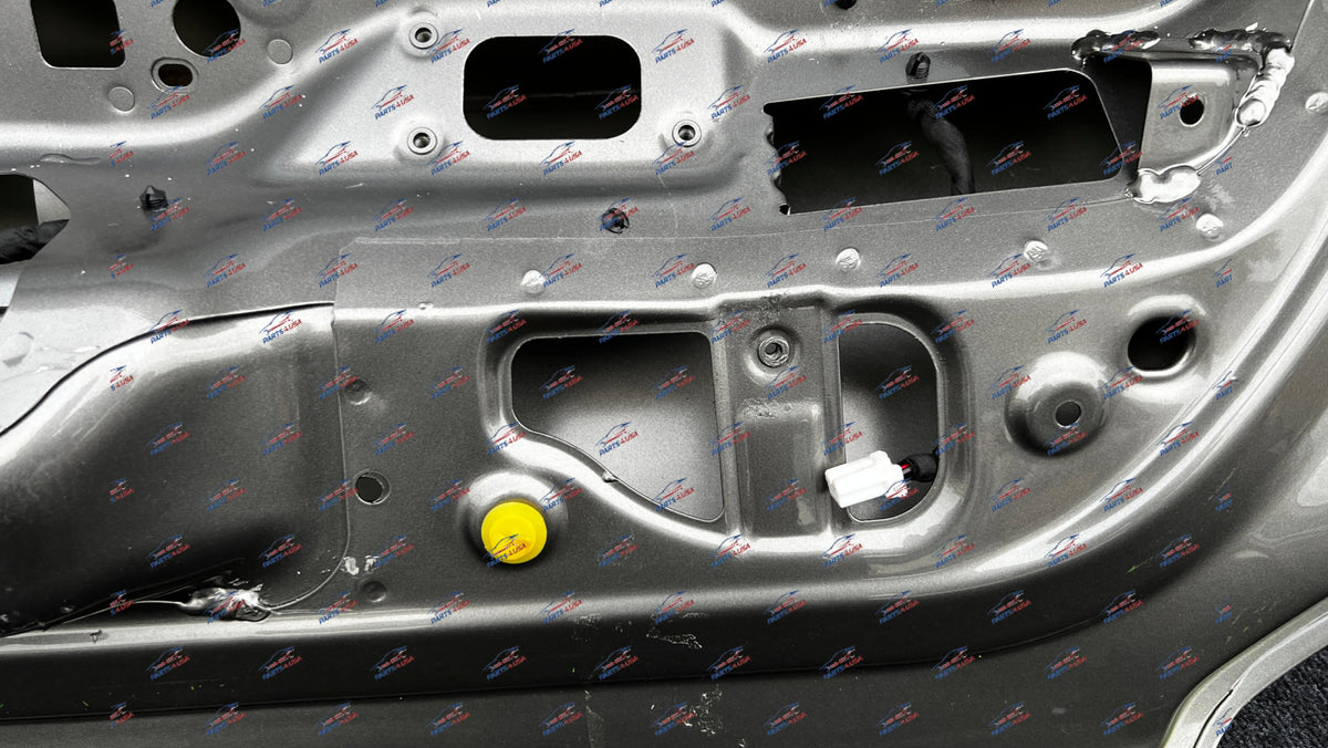 Ferrari FF Trunk lid with glass complete OEM Part number: 84416611 - Trunk lid