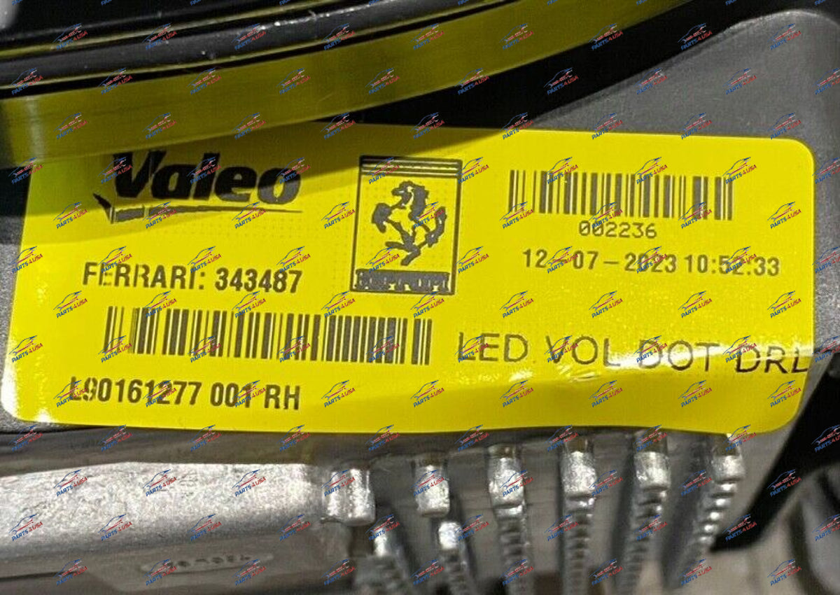 Ferrari Portofino headlight RH OEM Part number: 343487 - Headlight