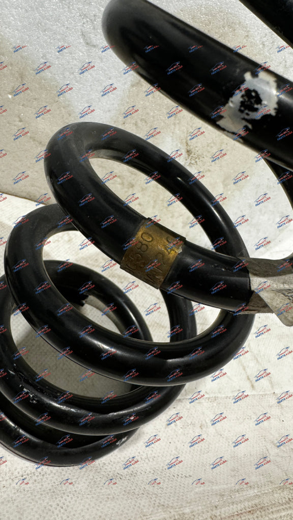 Ferrari SF90 Stradale Rear suspension spring OEM Part number: 790580 - Suspension Spring