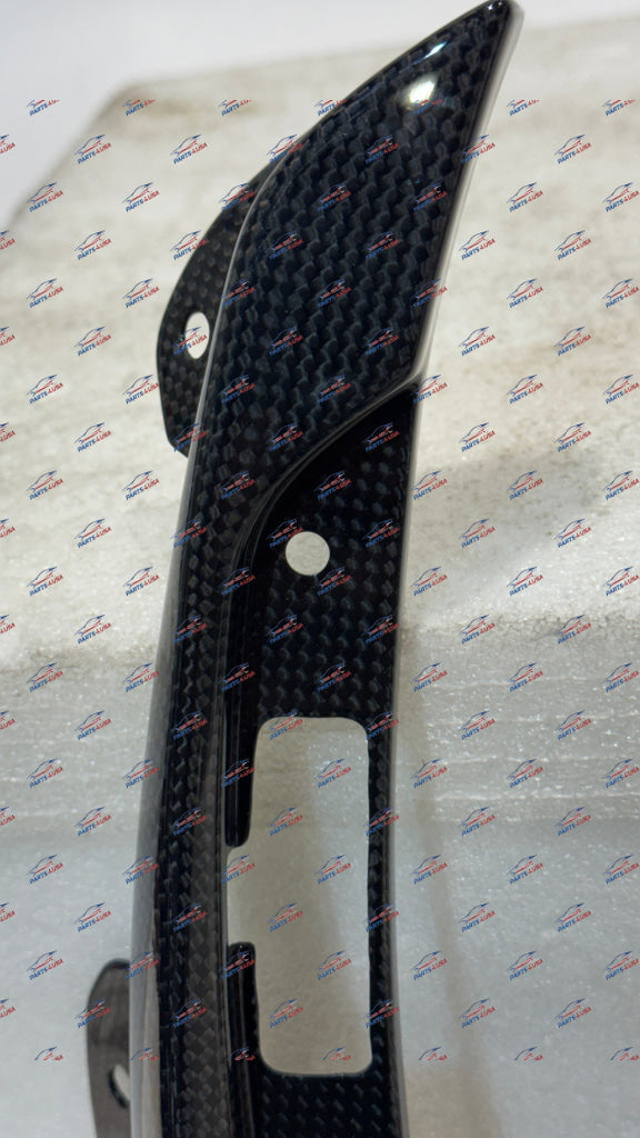 Ferrari SF90 Stradale RH Deflector cover carbon OEM Part number: 783176 - Carbon fiber deflector cover