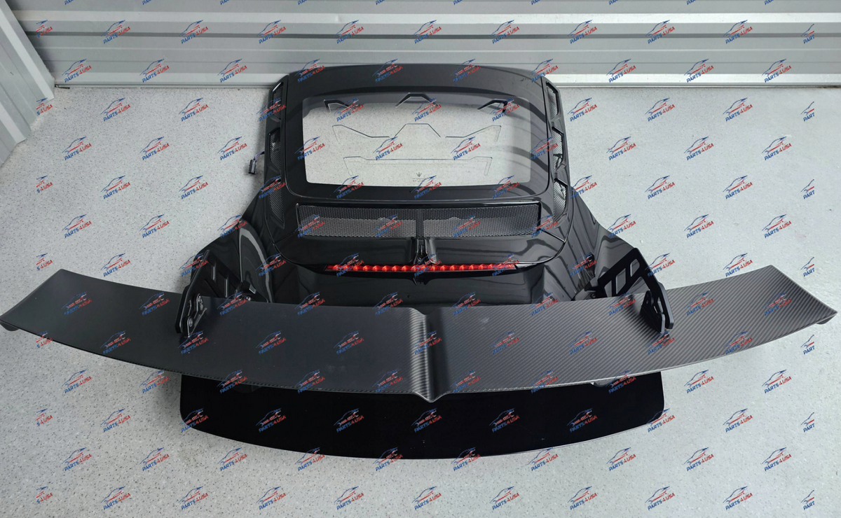 Maserati MC20 GT2 Rear trunk lid with spoiler carbon OEM Part number: - Carbon rear trunk lid