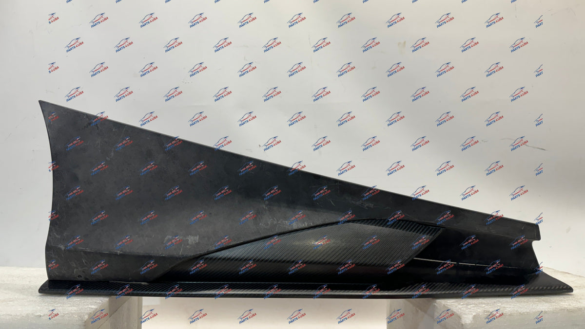 McLaren 765LT Rear side skirt RH upper and lower OEM Part number: 14AB961RP - Carbon fiber side skirt