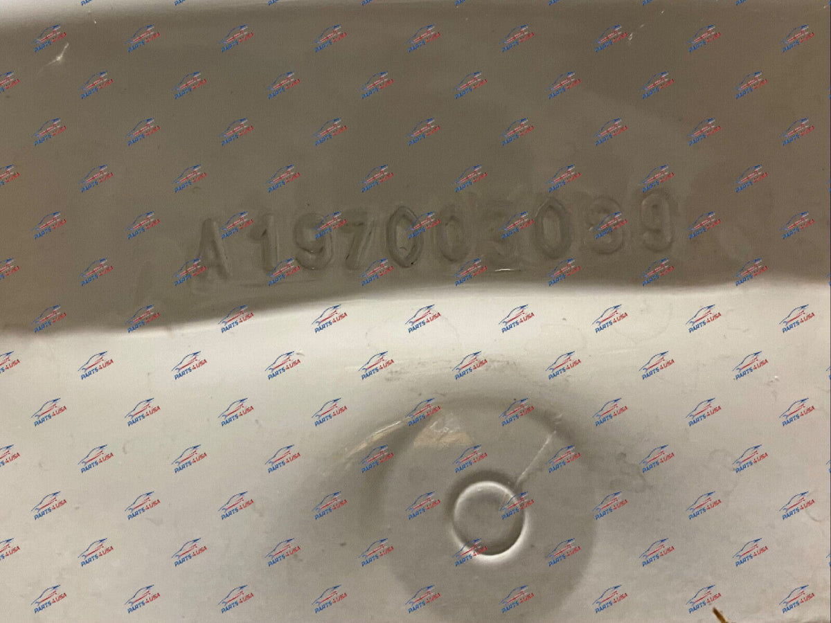 Mercedes Benz Sls Amg Front Hood Part Number: A197003089
