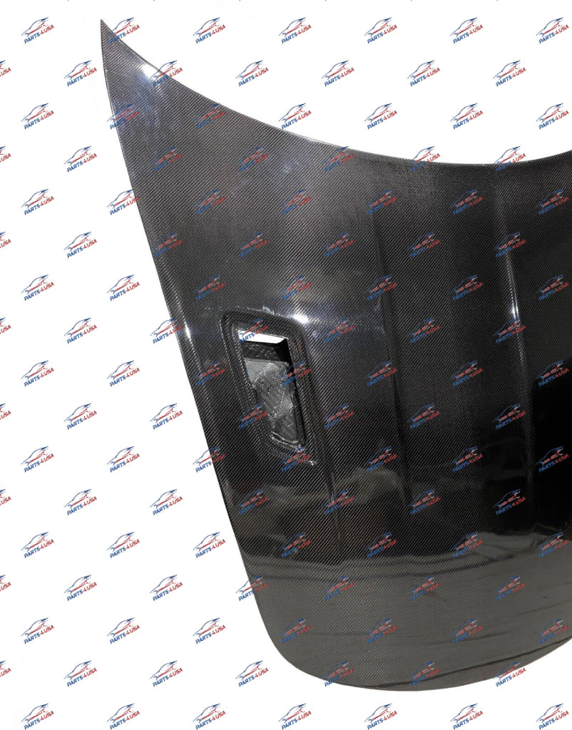 Porsche 991.2 GT3RS Front hood carbon fiber OEM Part number: 991 511 011 B3 A3G - Carbon fiber front hood