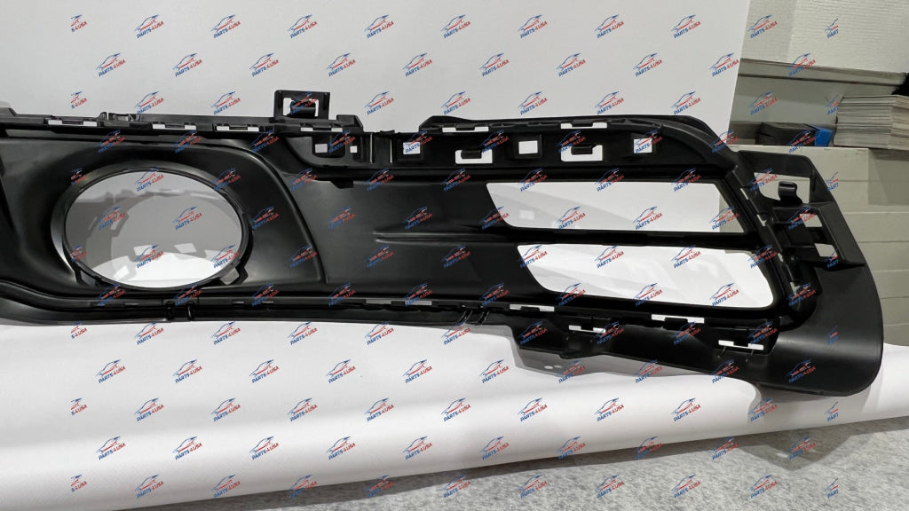 Porsche 992 Carrera 4S Rear Bumper Cover Part Number: 992807983C