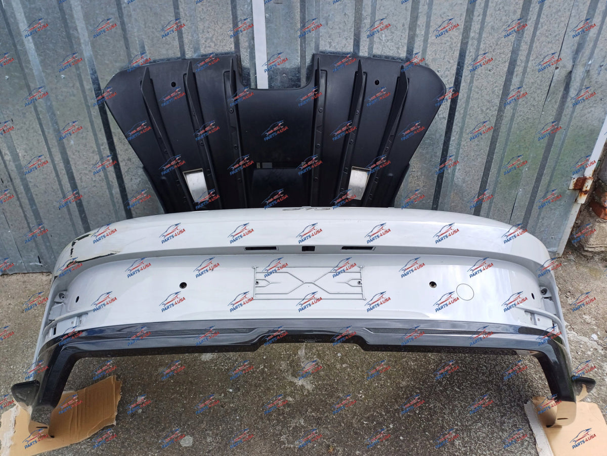Porsche 992 GT3 Akrapovic Carbon Rear Diffuser OEM Part number: - Carbon fiber rear diffuser