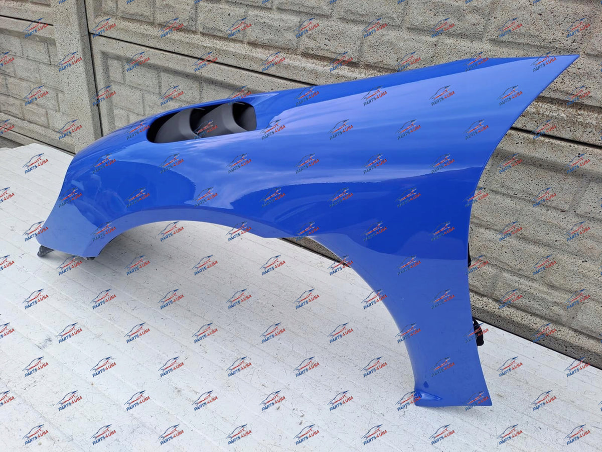 Porsche Cayman 718 GT4 RS Carbon fender OEM Part number:9GT821103-9GT821104 - Carbon fiber fender