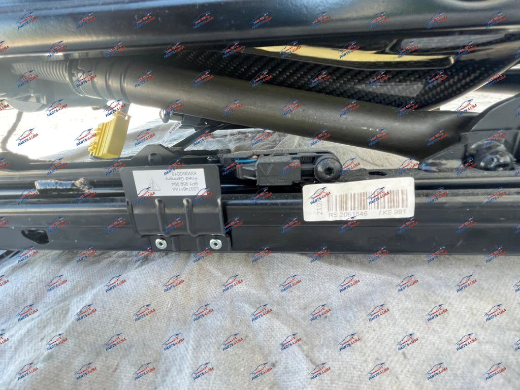 Porsche Gt3Rs 991.2 Carbon Fiber Seat Oem Part: 99152190001Kpl