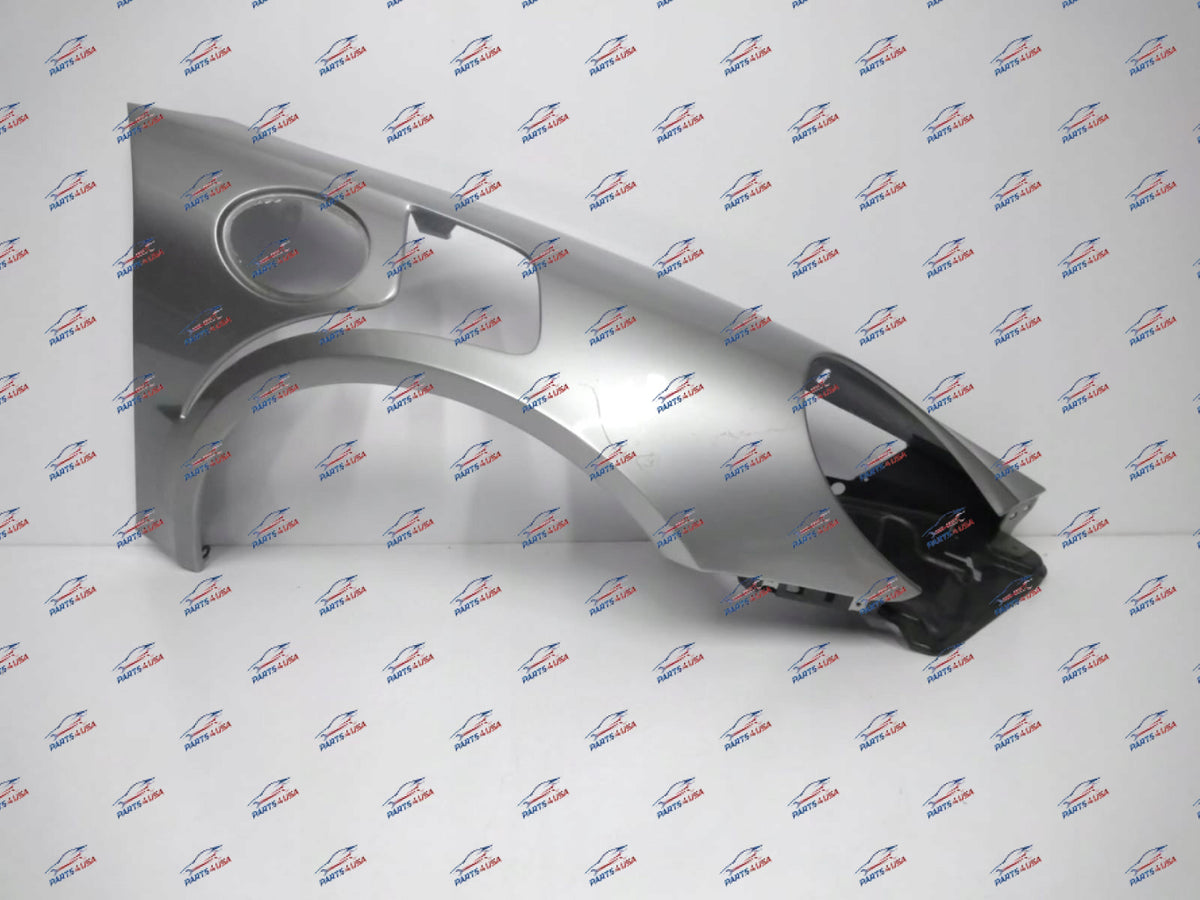 Porsche GT3RS GT2RS 991.2 Fender RIGHT side Carbon Part nr: 99151101195 - Fender