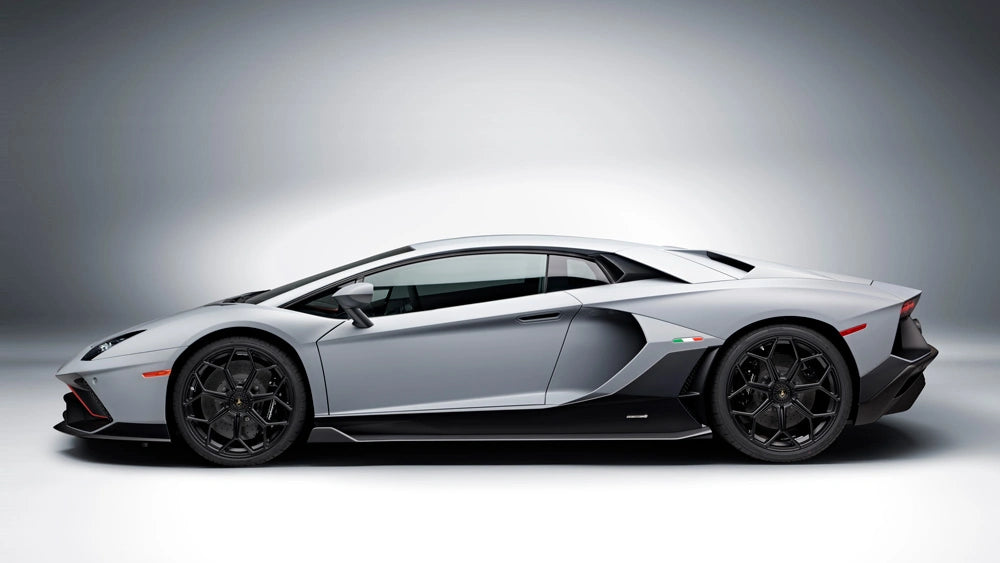 Lamborghini Aventador Ultimae facelift package, OEM Part