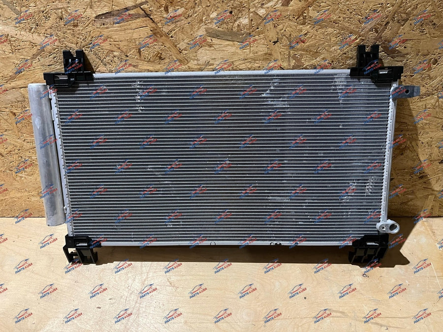 DENSO A/C Condenser CZ447770-7960