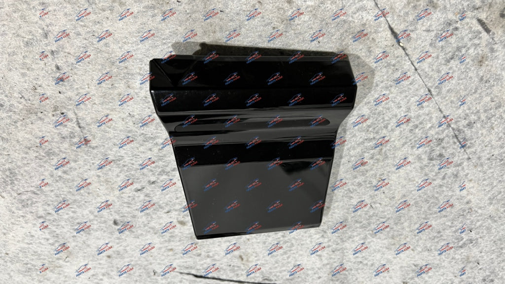 Lamborghini Urus Lining For Fender Lh Oem Part Number: 4Ml854959 Fenders