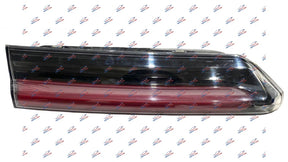 Lamborghini Urus Taillight Left Usa Version Part Number: 4Ml945069A 4Ml945071A