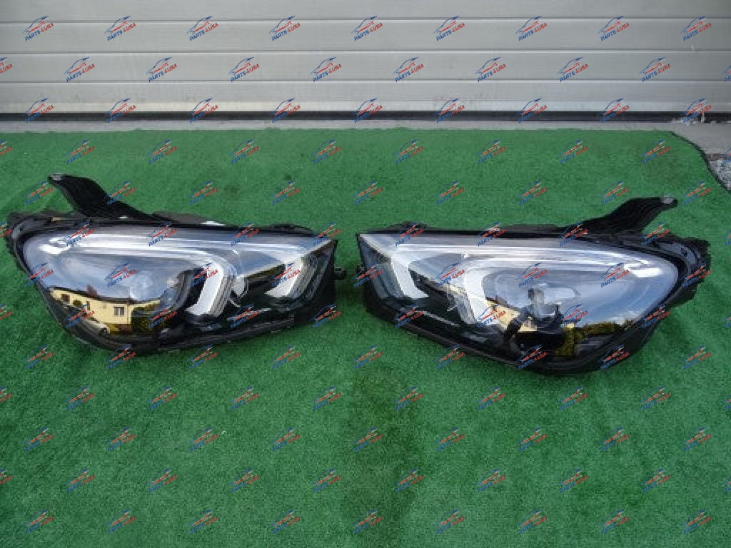 Mercedes Benz Gle W167 Headlight L + R Oem Part