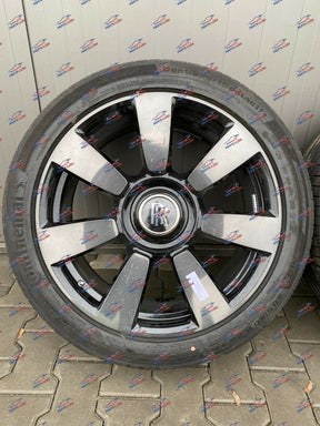 Rolls Royce Cullinan Wheels Set Black Polished 22 Inch